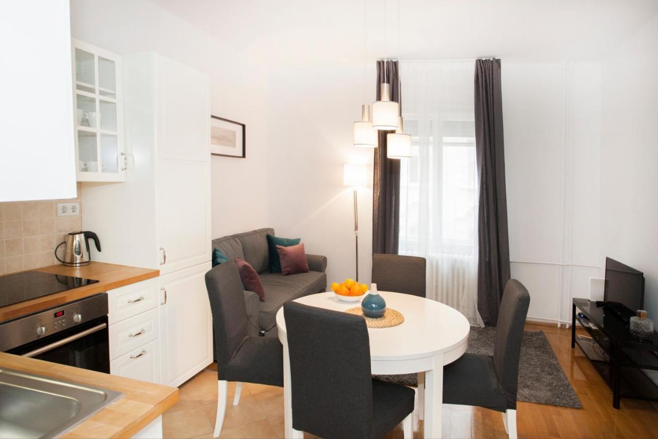 Christine-2 Bedrooms Apartment In The Downtown 부다페스트 외부 사진